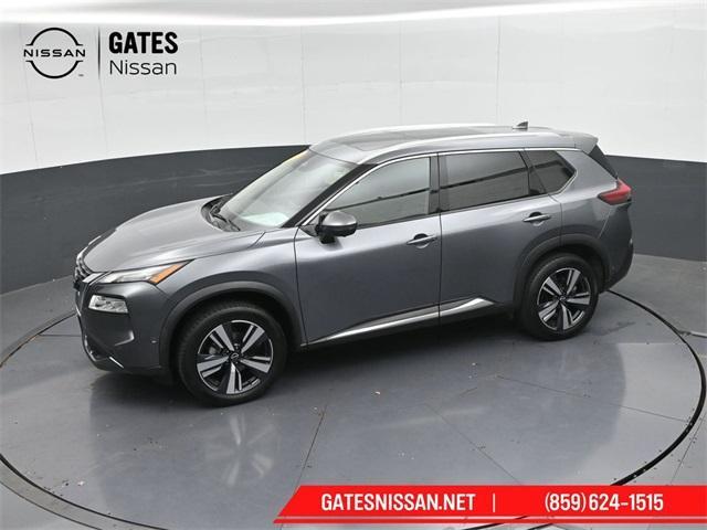 Photo of 2023 Gun Metallic Nissan Rogue