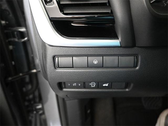 Photo of 2023 Gun Metallic Nissan Rogue