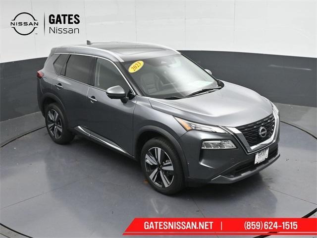 Photo of 2023 Gun Metallic Nissan Rogue