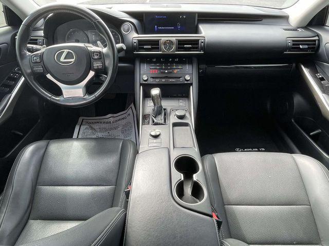 Photo of 2018 Silver Lexus IS 300