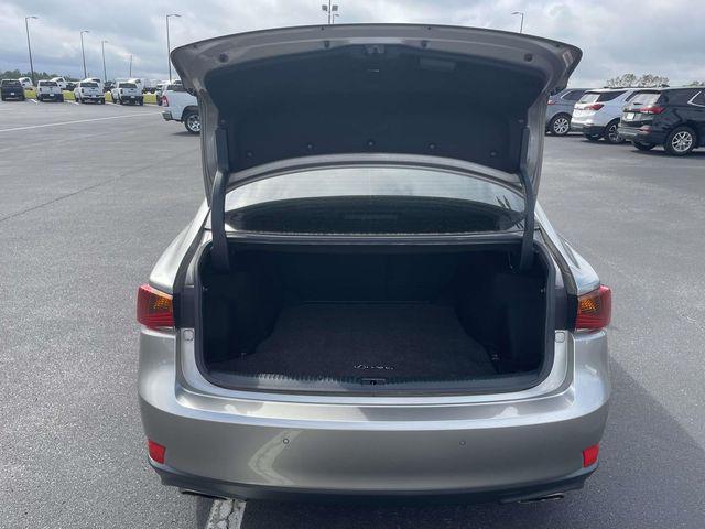 Photo of 2018 Silver Lexus IS 300