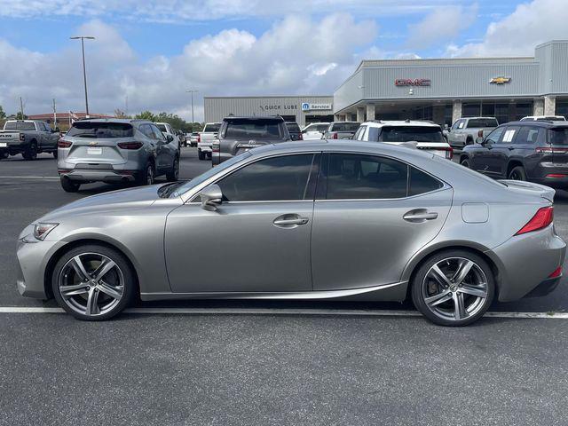 Photo of 2018 Silver Lexus IS 300