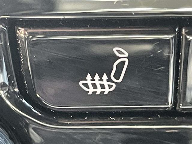 Photo of 2022 Silver Zynith Jeep Grand Cherokee 4xe