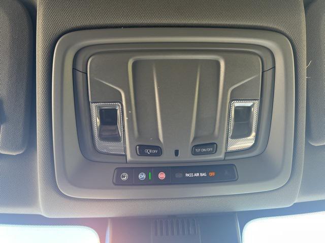 Photo of 2024 Onyx Black GMC Sierra 1500
