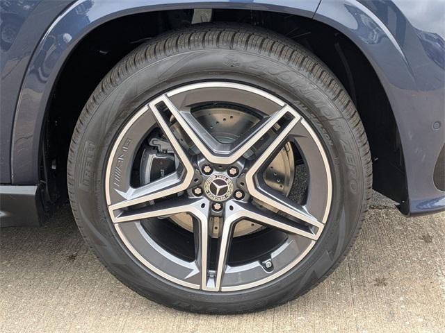 Photo of 2026 Twilight Blue Mercedes-Benz GLS 450
