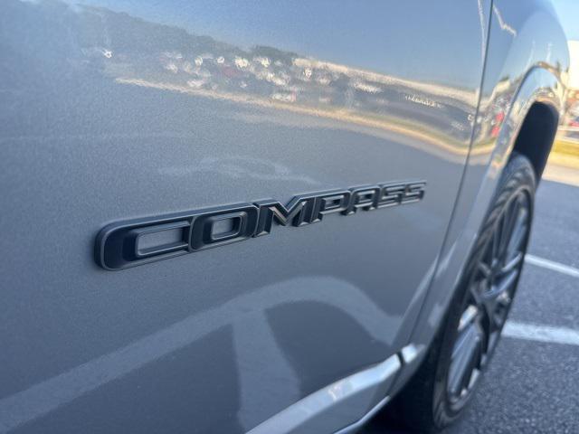 Photo of 2022 Billet Silver Metallic Clearcoat Jeep Compass