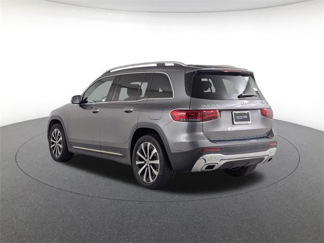 Photo of 2023 Mountain Grey Metallic Mercedes-Benz GLB 250