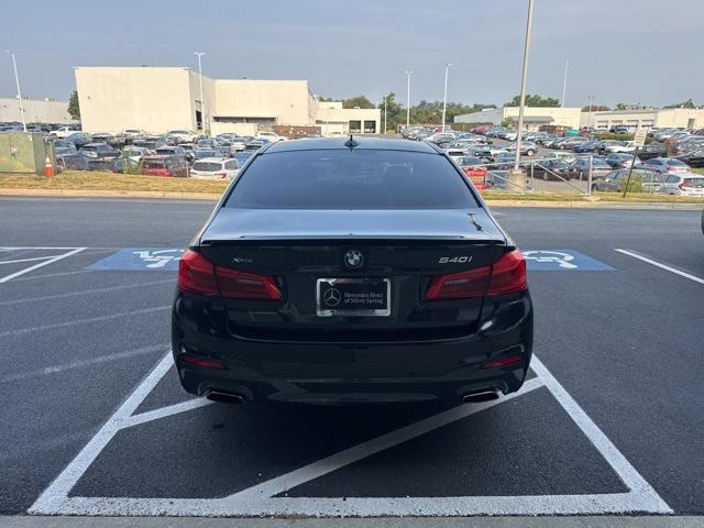 Photo of 2017 Black Sapphire Metallic BMW 540