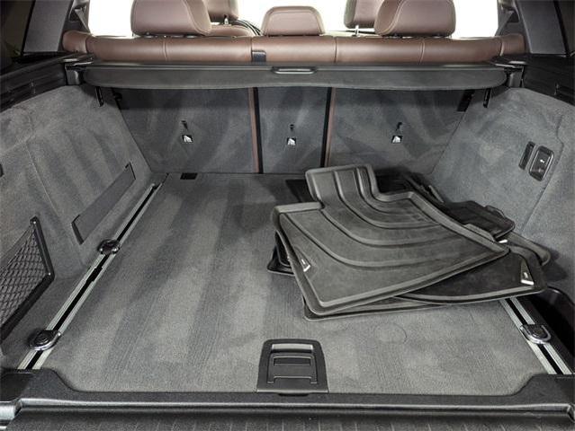 Photo of 2018 Imperial Blue Metallic BMW X5