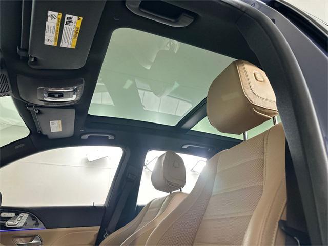 Photo of 2024 Twilight Blue Metallic Mercedes-Benz GLE 350