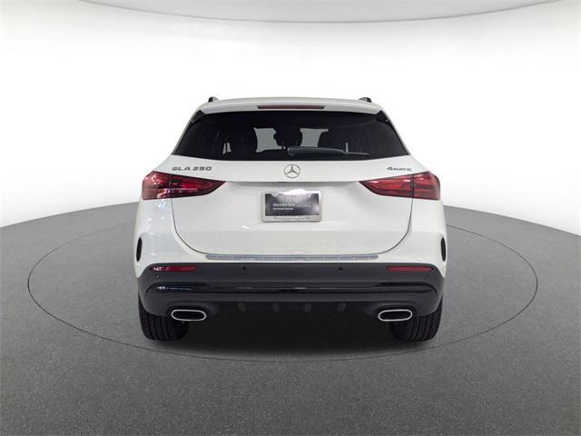 Photo of 2025 Polar White Mercedes-Benz GLA 250