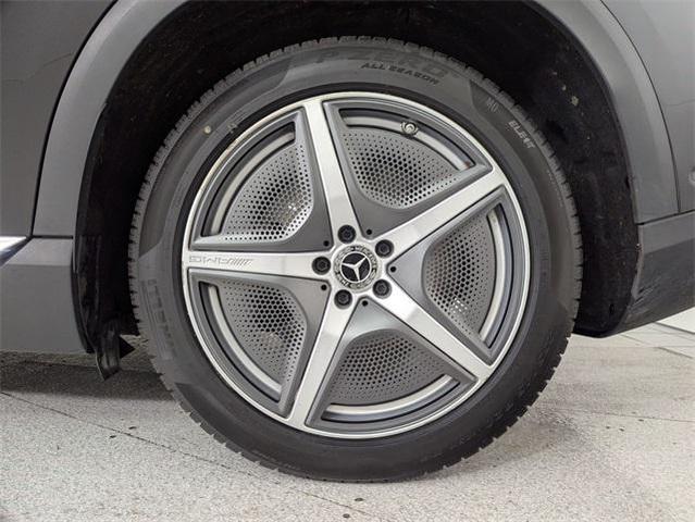 Photo of 2023 Obsidian Black Mercedes-Benz EQE 350