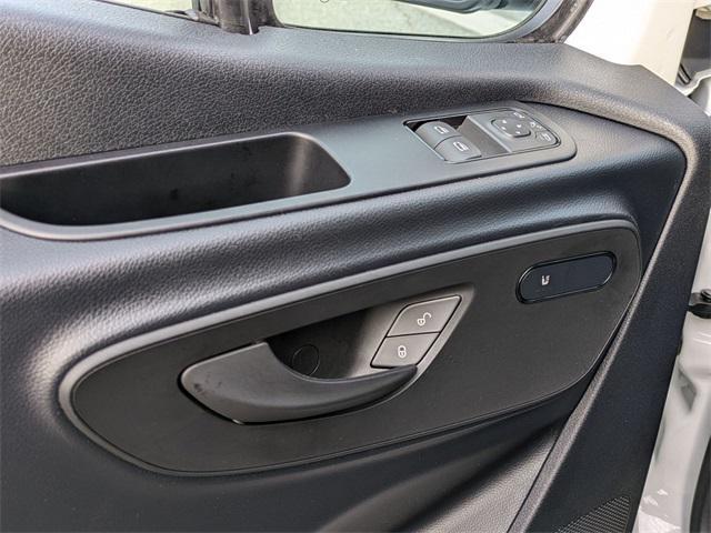 Photo of 2024 Arctic White Mercedes-Benz eSprinter 2500