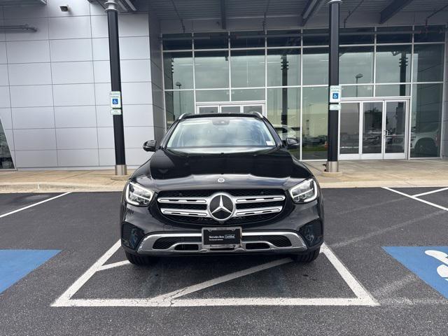 Photo of 2022 Black Mercedes-Benz GLC 300