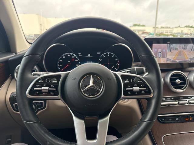 Photo of 2022 Black Mercedes-Benz GLC 300