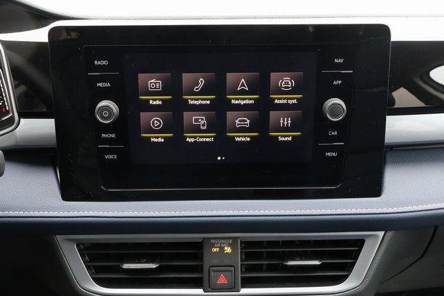 Photo of 2025 Pure White Volkswagen Taos