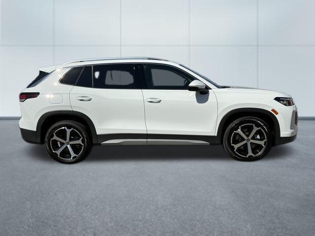 Photo of 2025 Pure White Volkswagen Tiguan