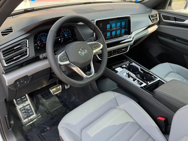 Photo of 2025 Opal White Volkswagen Atlas Cross Sport