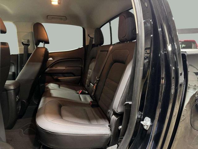 Photo of 2021 Onyx Black GMC Canyon