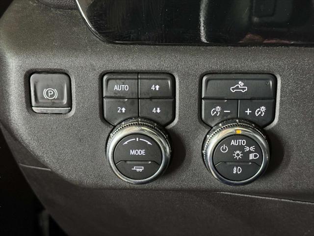 Photo of 2023 Onyx Black GMC Sierra 1500