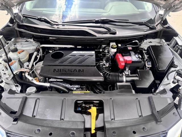 Photo of 2022 Brilliant Silver Metallic Nissan Rogue