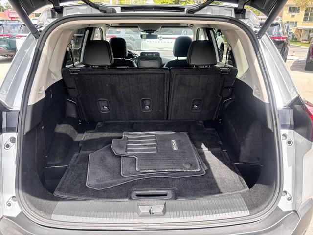 Photo of 2022 Brilliant Silver Metallic Nissan Rogue