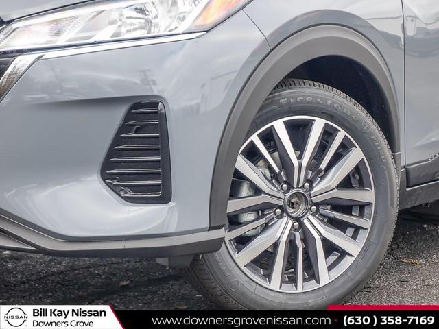 Photo of 2024 Boulder Gray Pearl Nissan Kicks