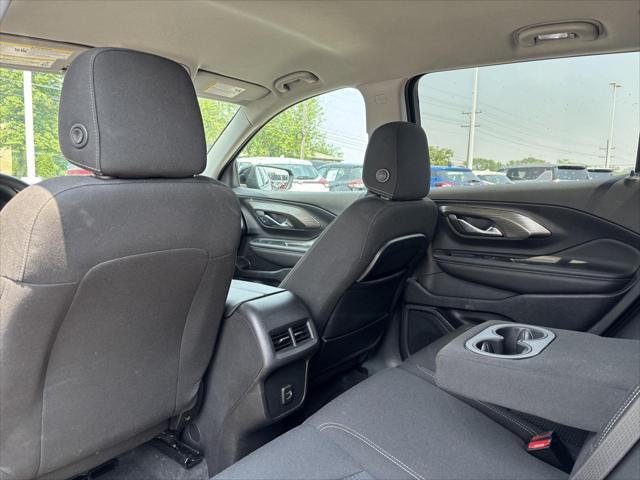 Photo of 2022 Ebony Twilight Metallic GMC Terrain