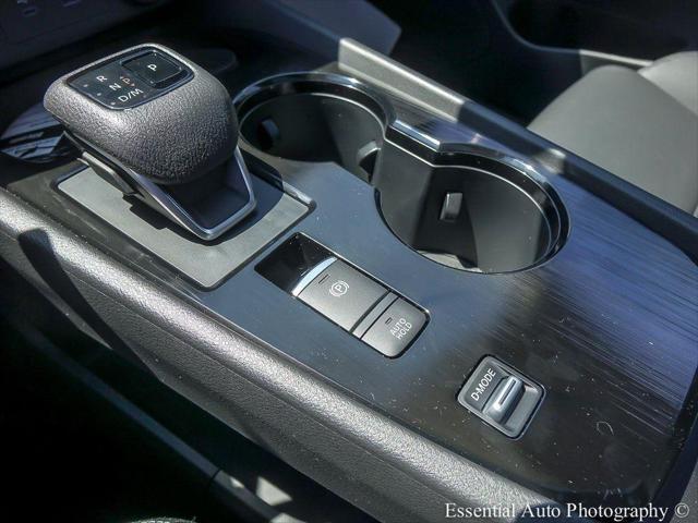 Photo of 2023 Super Black Nissan Rogue