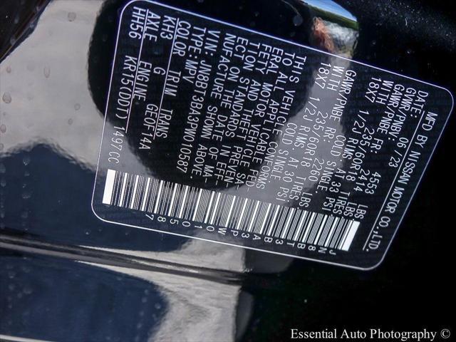 Photo of 2023 Super Black Nissan Rogue