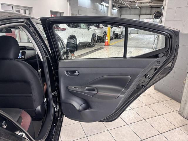Photo of 2025 Super Black Metallic Nissan Versa