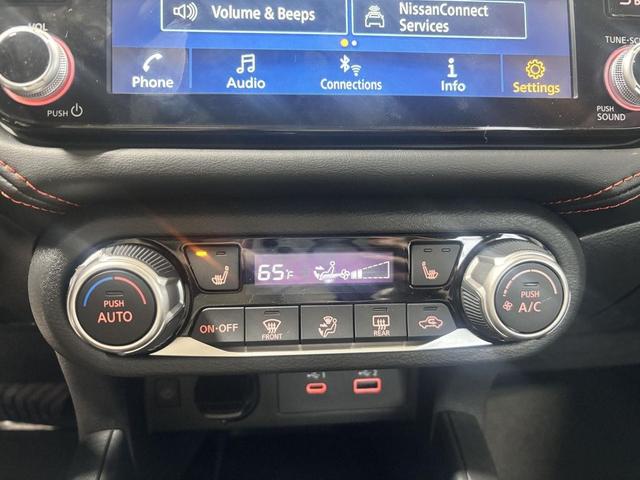 Photo of 2025 Super Black Metallic Nissan Versa