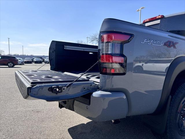 Photo of 2025 Boulder Gray Pearl Nissan Frontier