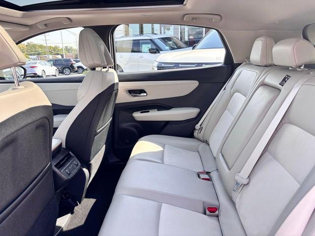 Photo of 2023 Northern Lights Metallic Nissan ARIYA