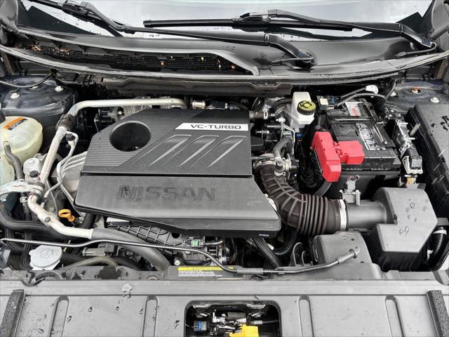 Photo of 2023 Super Black Nissan Rogue