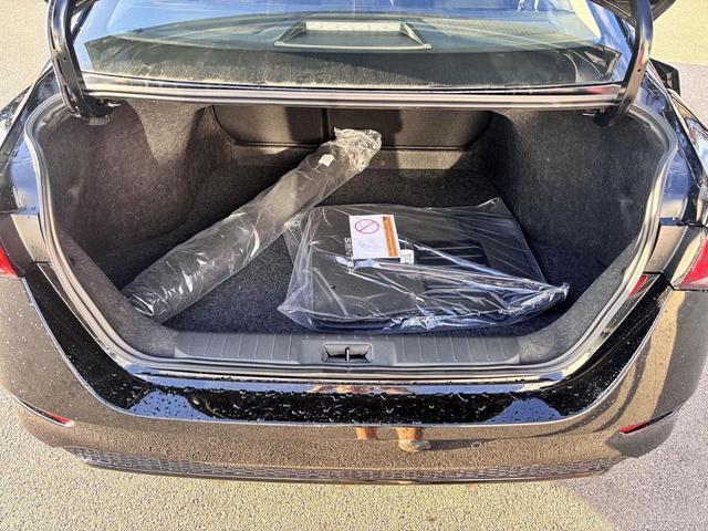 Photo of 2025 Super Black Nissan Sentra