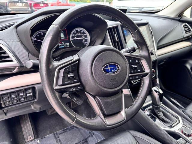 Photo of 2023 Crystal White Pearl Subaru Forester