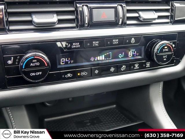 Photo of 2025 Super Black Nissan Pathfinder
