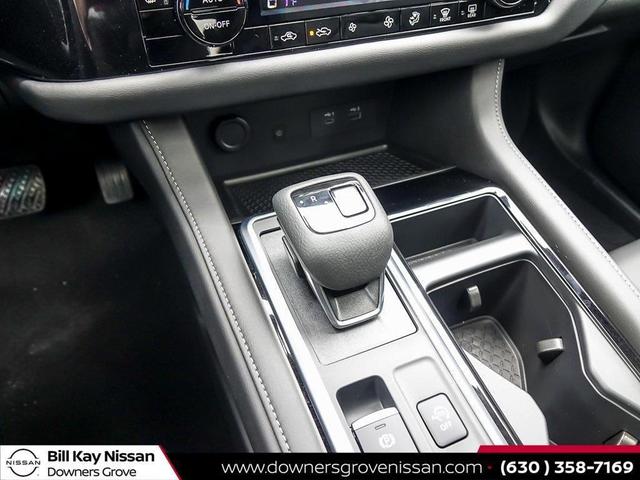 Photo of 2025 Super Black Nissan Pathfinder