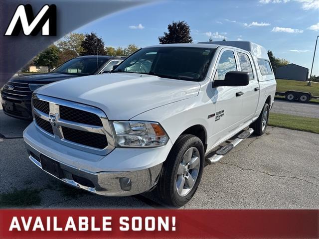 Photo of 2019 Bright White Clear Coat (pw7) RAM 1500