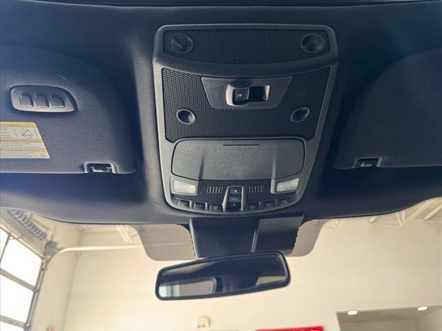 Photo of 2018 Shadow Black (g1) Ford F-150