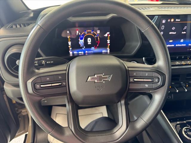 Photo of 2023 Sand Dune Metallic (gtl) Chevrolet Colorado