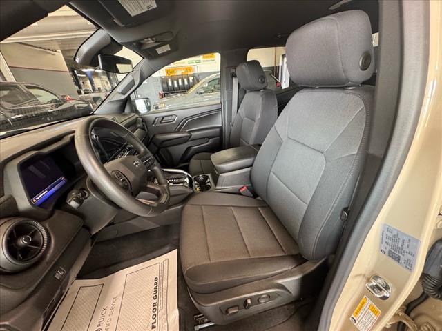 Photo of 2023 Sand Dune Metallic (gtl) Chevrolet Colorado