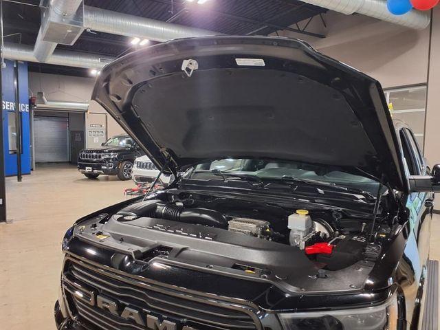 Photo of 2022 Diamond Black RAM 1500