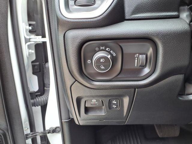 Photo of 2023 Bright White Clearcoat RAM 1500