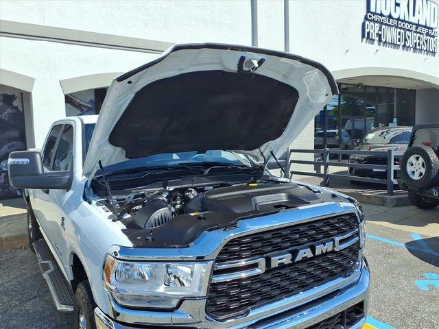 Photo of 2024 Bright White Clearcoat RAM 2500