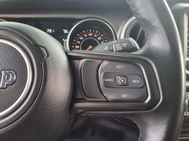 Photo of 2022 Bright White Clearcoat Jeep Gladiator