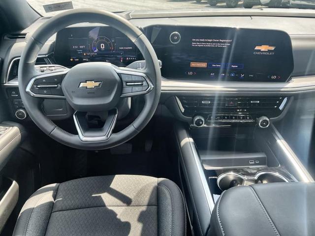 Photo of 2025 Black Chevrolet Suburban