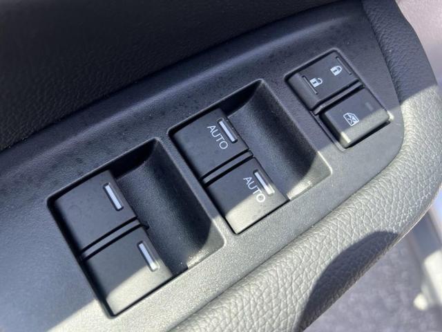 Photo of 2021 Lunar Silver Metallic Honda Pilot