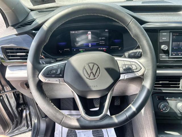 Photo of 2022 Platinum Gray Metallic Volkswagen Taos